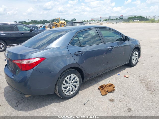 Toyota COROLLA LE 2019 5YFBURHE7KP886988 Image 4