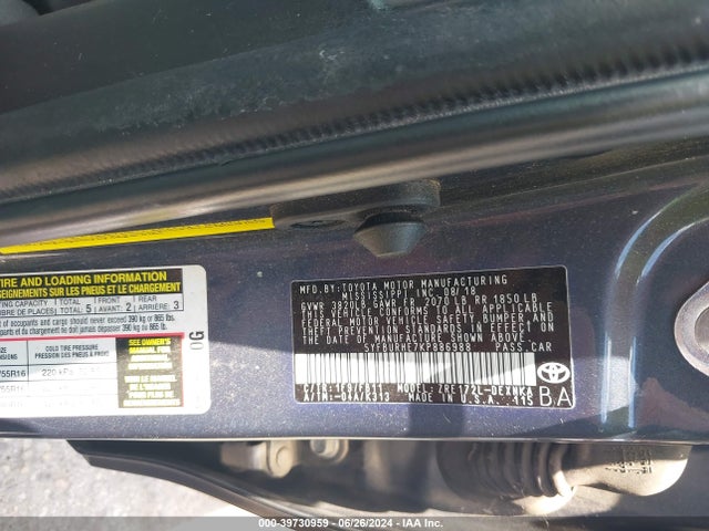 Toyota COROLLA LE 2019 5YFBURHE7KP886988 Image 9