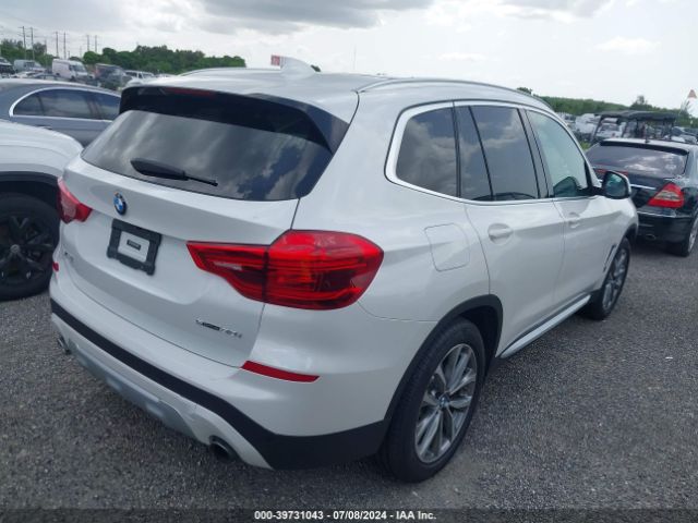 5UXTR7C5XKLF33608 BMW X3 Sdrive30i