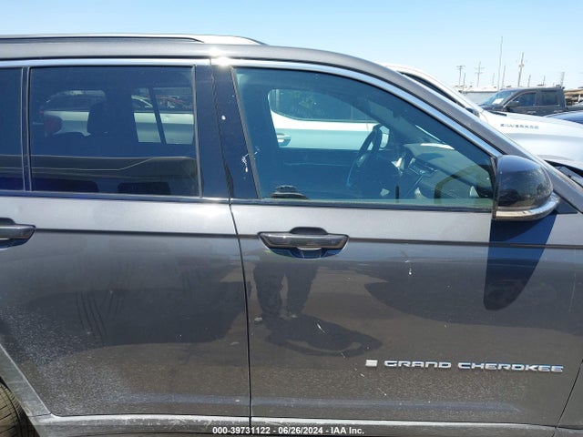 Jeep Grand Cherokee 4xe 2024 1C4RJYB69RC117883 Image 13