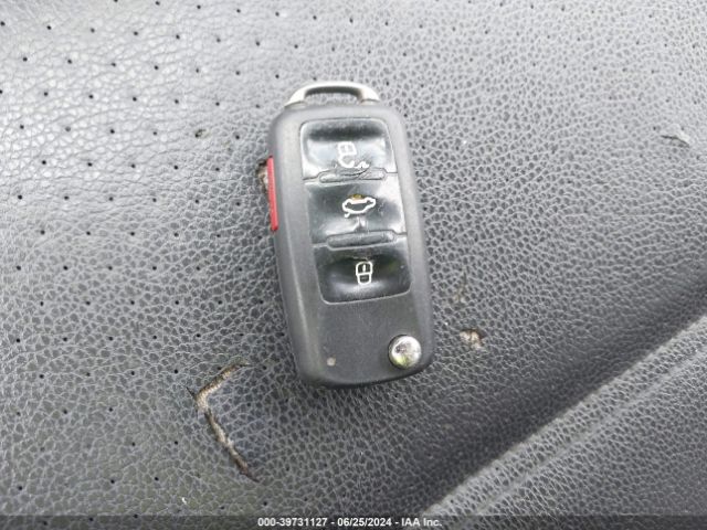 3VWD17AJ2FM264418 Volkswagen Jetta 1.8t Se