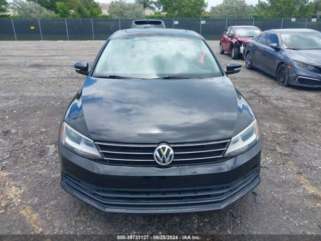 3VWD17AJ2FM264418 Volkswagen Jetta 1.8t Se