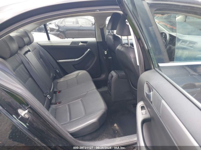 3VWD17AJ2FM264418 Volkswagen Jetta 1.8t Se