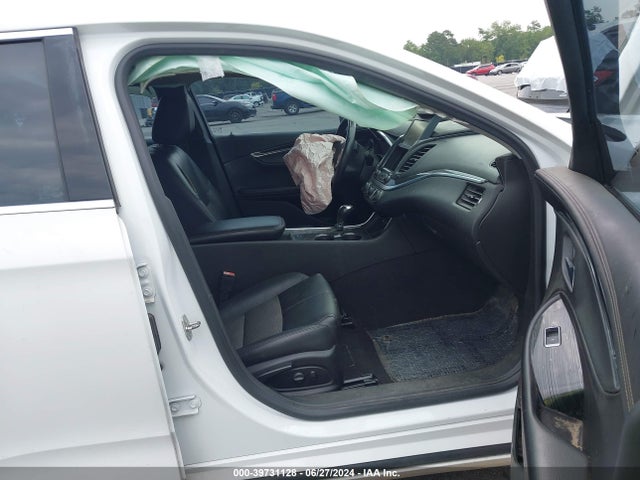 Chevrolet IMPALA 1LT 2018 1G1105S3XJU122831 Image 5
