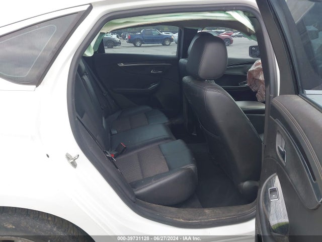 Chevrolet IMPALA 1LT 2018 1G1105S3XJU122831 Image 8