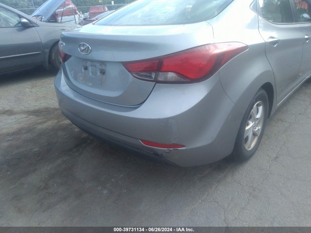 Hyundai ELANTRA SE 2015 5NPDH4AE2FH558584 Image 12