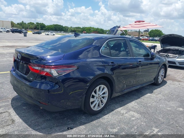 Toyota CAMRY LE 2022 4T1C11AK1NU649415 Image 4