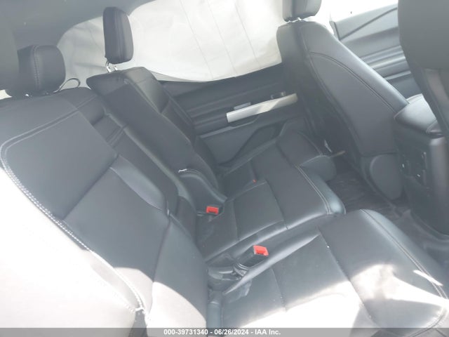 Ford EXPLORER XLT 2023 1FMSK8DH3PGB48481 Image 8