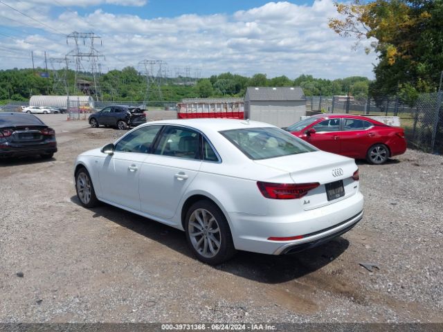 WAUDNAF43KN018482 Audi A4 45 Premium