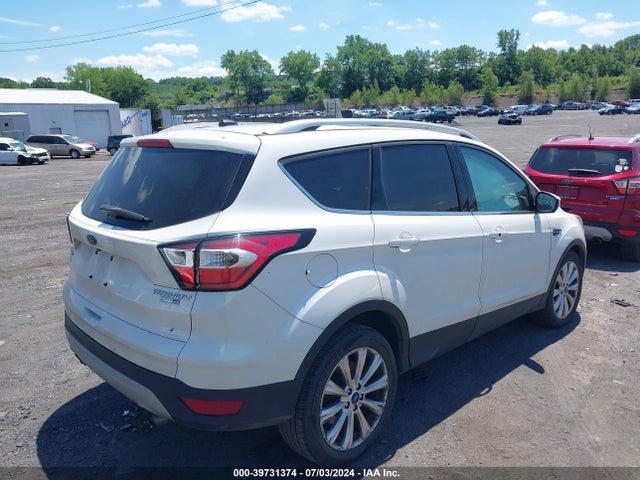 Ford Escape Titanium 2017 1FMCU9J95HUC71607 Image 4