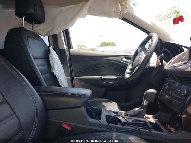 Ford Escape Titanium 2017 1FMCU9J95HUC71607 Image 5