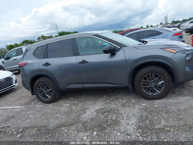 5N1AT3AA7MC767851 Nissan Rogue S Fwd
