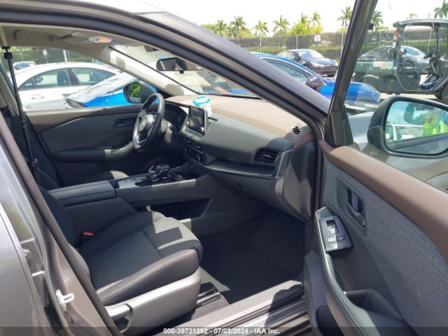 5N1AT3AA7MC767851 Nissan Rogue S Fwd