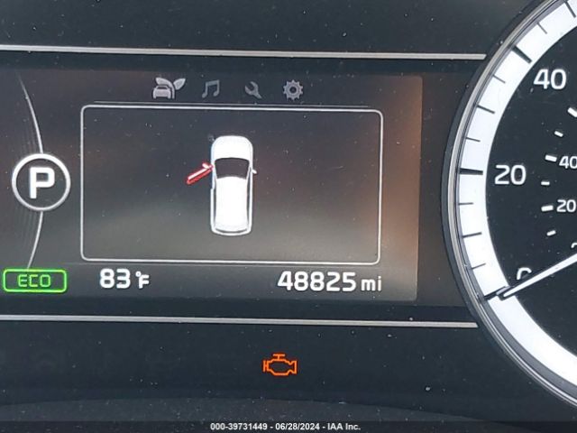 KNDCB3LC5K5322685 KIA NIRO LX
