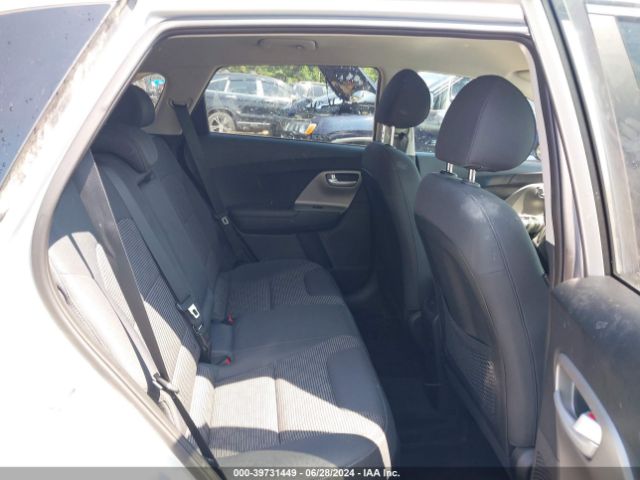 KNDCB3LC5K5322685 KIA NIRO LX