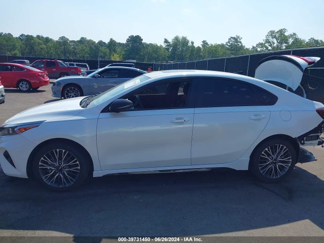 3KPF54AD9RE726450 KIA Forte Gt-line