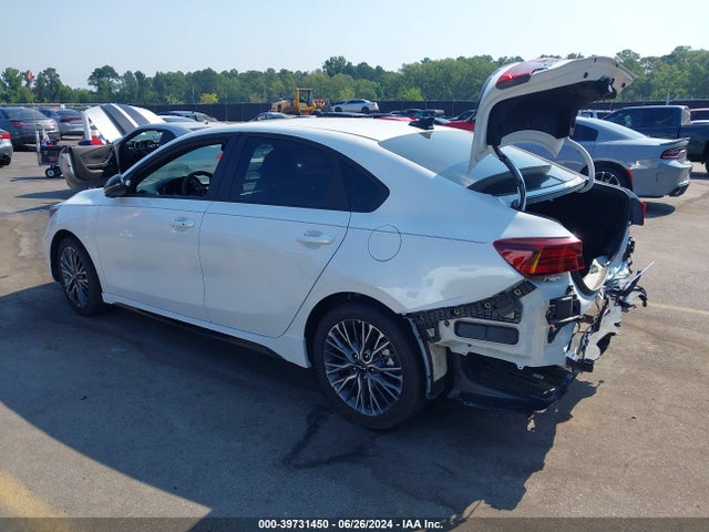 3KPF54AD9RE726450 KIA Forte Gt-line