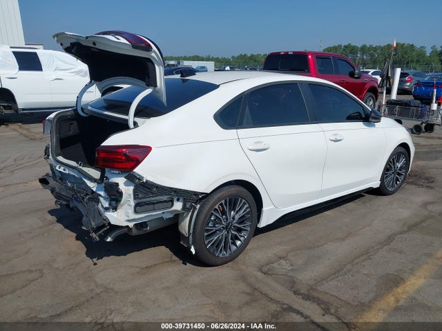 3KPF54AD9RE726450 KIA Forte Gt-line