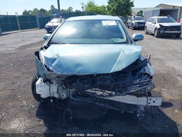 Toyota Prius Xle Awd-e 2022 JTDL9MFU8N3036612 Image 13
