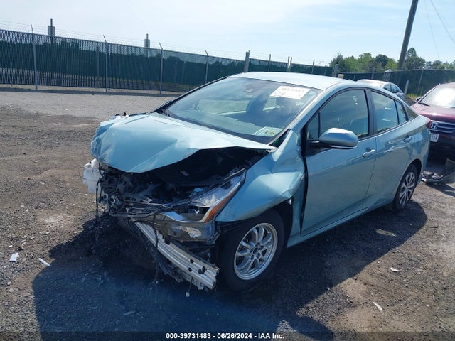 Toyota Prius Xle Awd-e 2022 JTDL9MFU8N3036612 Image 2