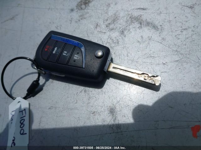 4T1G11AK0NU687963 Toyota CAMRY SE