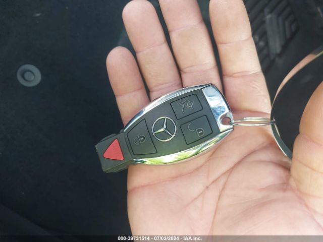 WDDWF4JB2JR379487 Mercedes-Benz C 300