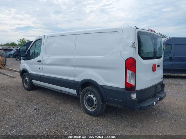 Ford Transit-150 2016 1FTYE1YM7GKA91042 Image 3