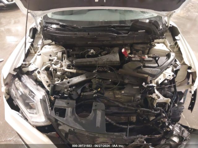 5N1AT2MV7JC795010 Nissan ROGUE SV