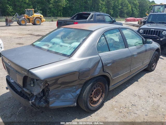 2002 MITSUBISHI GALANT 4A3AA46G82E082379 Photo 3