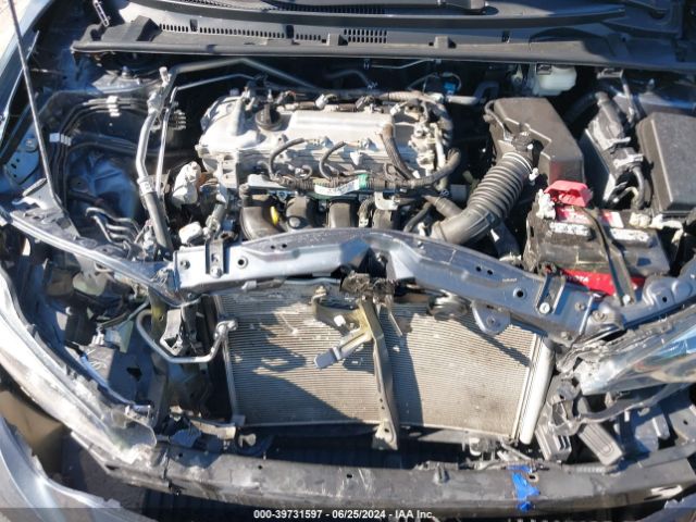 2T1BURHE8JC010817 Toyota COROLLA SE