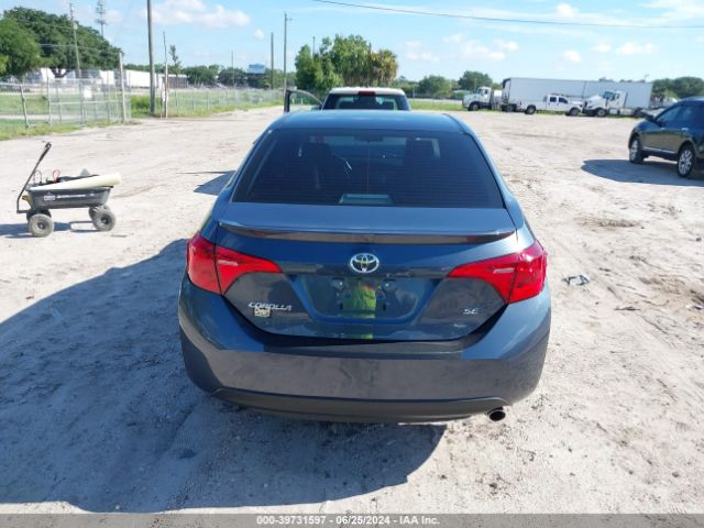 2T1BURHE8JC010817 Toyota COROLLA SE
