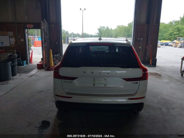 YV4102RKXM1738132 Volvo Xc60 T5 Momentum