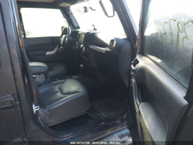 1C4BJWFG7EL293463 Jeep Wrangler Unlimited Rubicon
