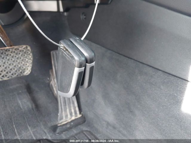 5UXTR7C54KLF27352 BMW X3 Sdrive30i
