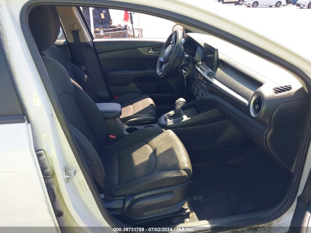 KIA FORTE FE 2020 3KPF24AD8LE225629 Image 5