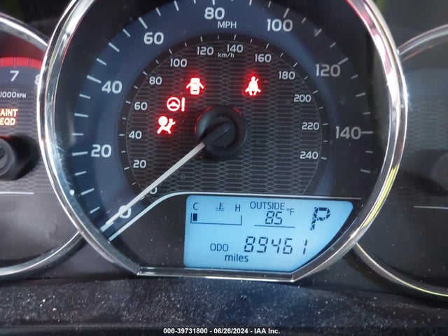 Toyota COROLLA LE 2016 5YFBURHE7GP375515 Image 16