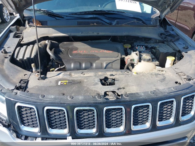 3C4NJCCB4JT406384 Jeep Compass Limited Fwd