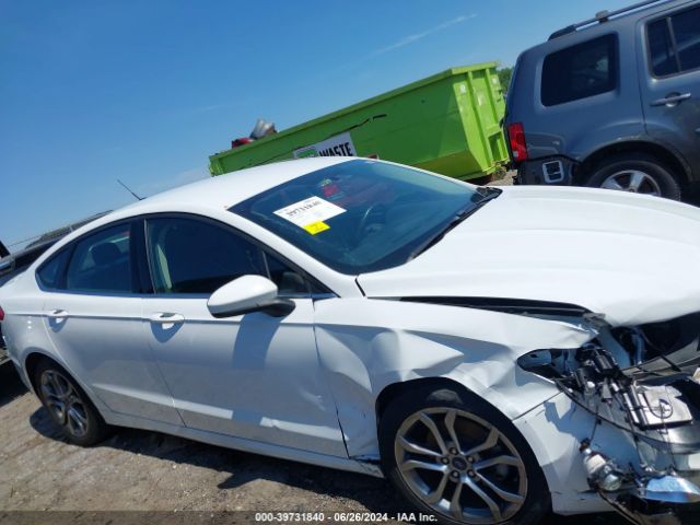 3FA6P0HD2HR289462 Ford FUSION SE