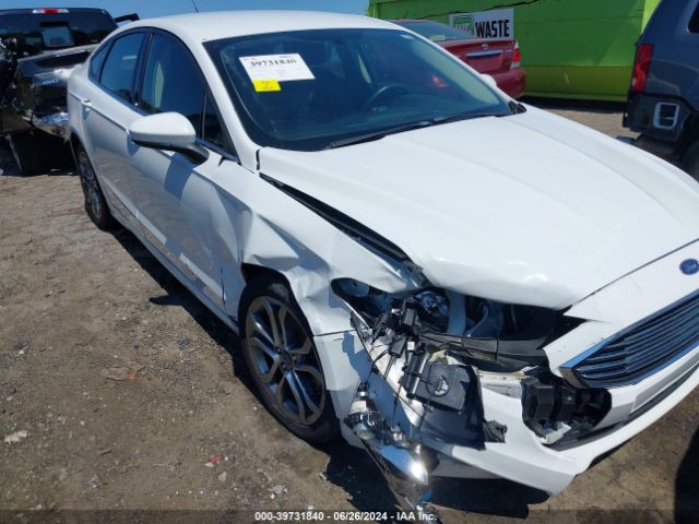 3FA6P0HD2HR289462 Ford FUSION SE