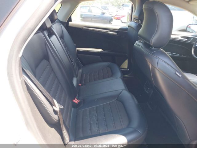 3FA6P0HD2HR289462 Ford FUSION SE