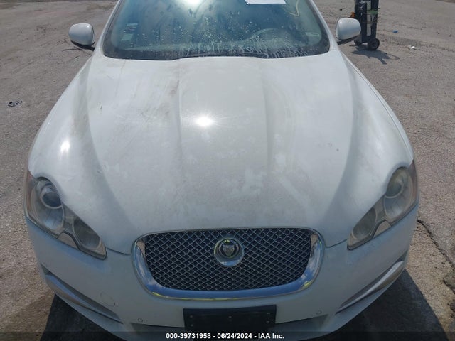 2011 JAGUAR XF SAJWA0GB4BLR81483 Photo 5