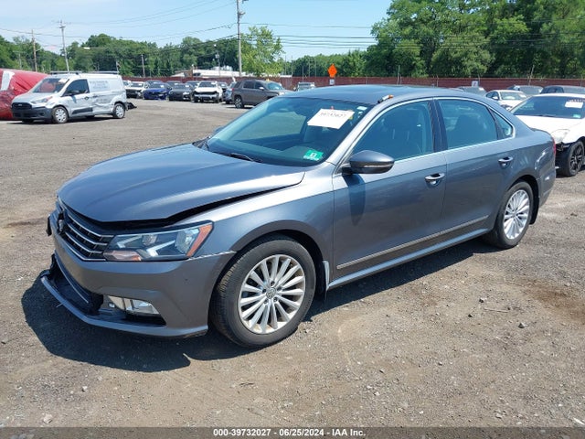 1VWBT7A39GC065534 Volkswagen Passat 1.8t Se