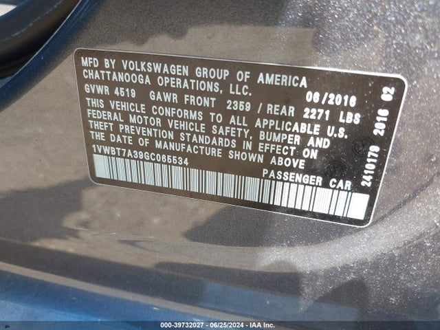 1VWBT7A39GC065534 Volkswagen Passat 1.8t Se