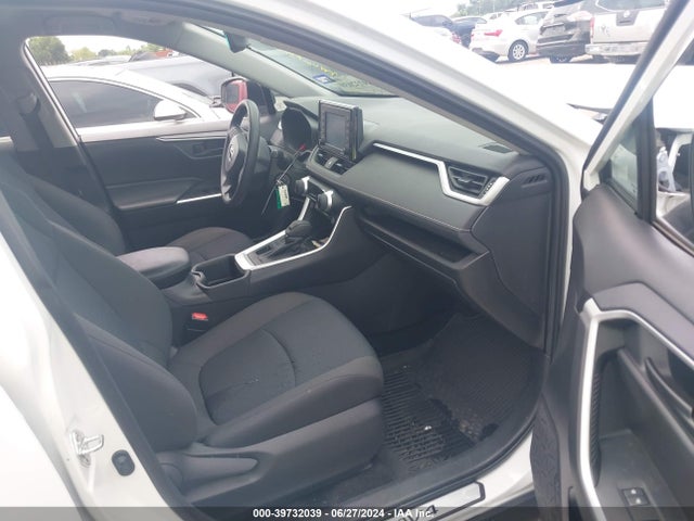 Toyota RAV4 LE 2022 2T3F1RFV9NW310374 Image 5