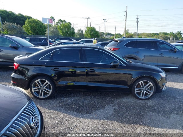 Audi A3 40 Premium 2019 WAUAUGFF7K1011665 Image 13