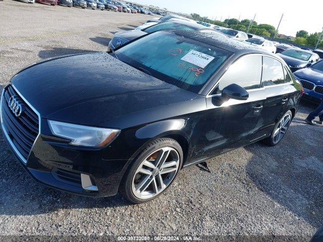 Audi A3 40 Premium 2019 WAUAUGFF7K1011665 Image 2