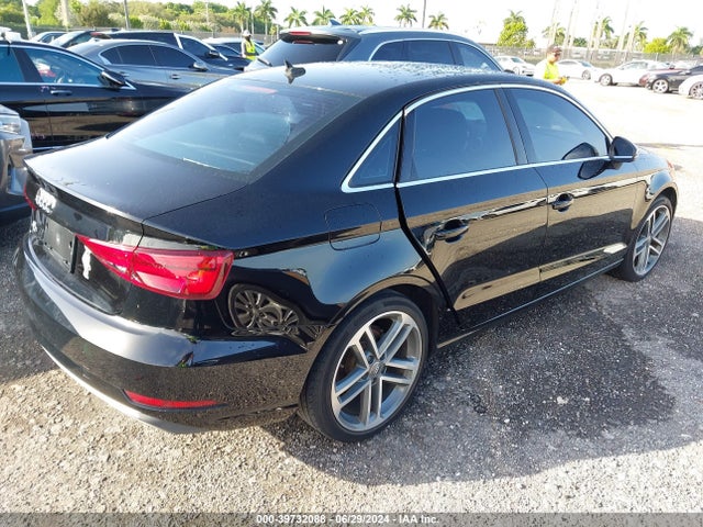 Audi A3 40 Premium 2019 WAUAUGFF7K1011665 Image 4