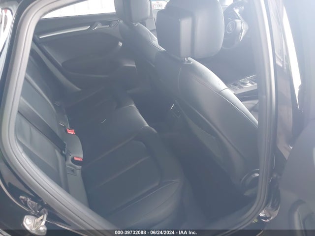 Audi A3 40 Premium 2019 WAUAUGFF7K1011665 Image 8