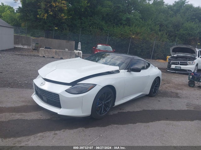 JN1BZ4BH4PM311977 Nissan Z