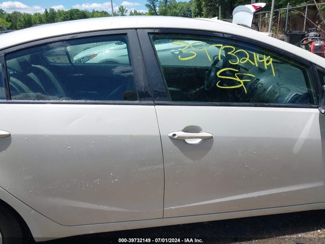 KIA FORTE LX 2015 KNAFK4A60F5366743 Image 13
